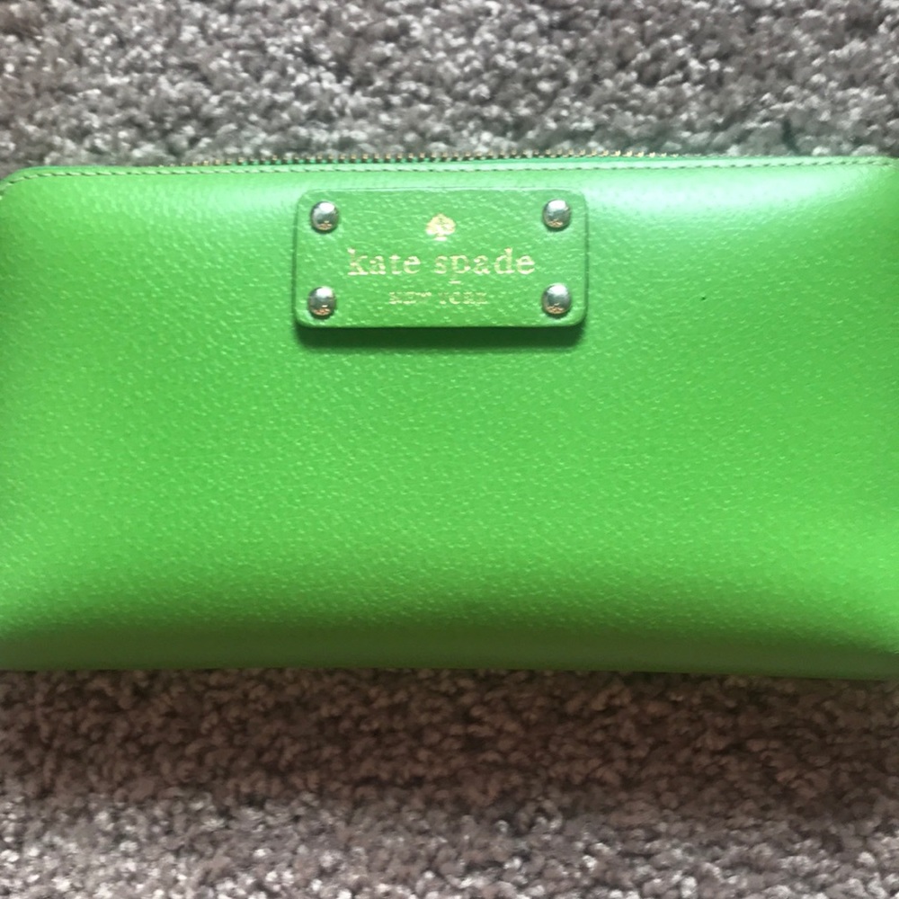 NWOT Kate Spade wallet